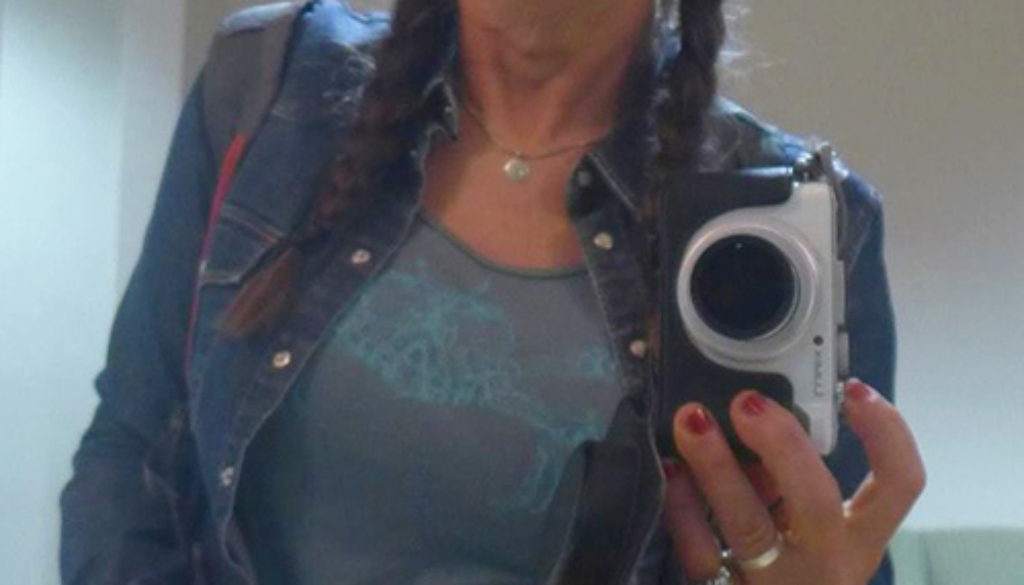Vanessa Renwick-500x750-web