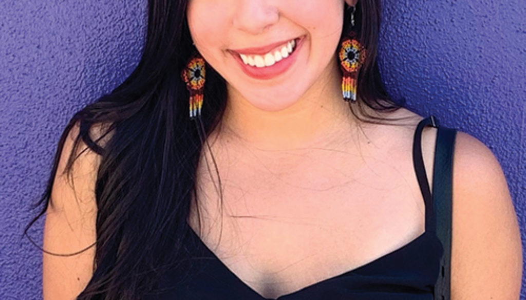 Alyssa Knoles_Headshot_750x500