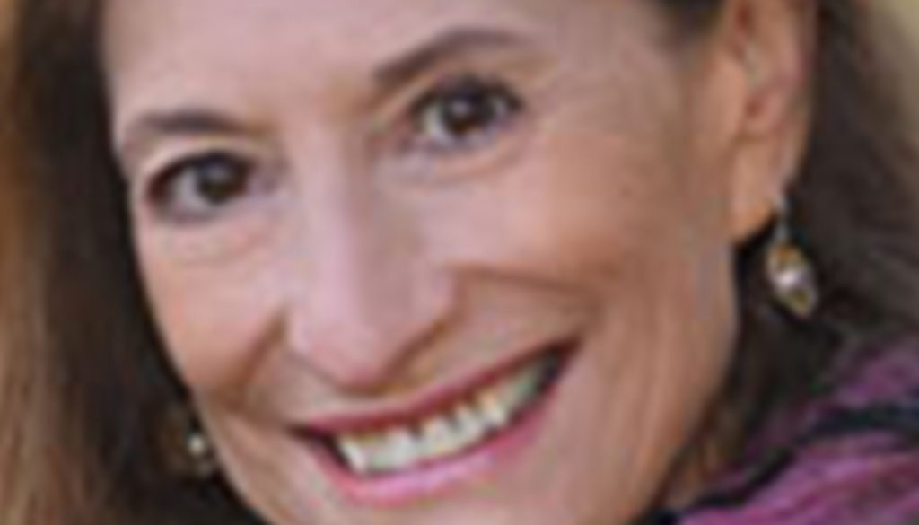 Connie Hochman_Headshot_750x500